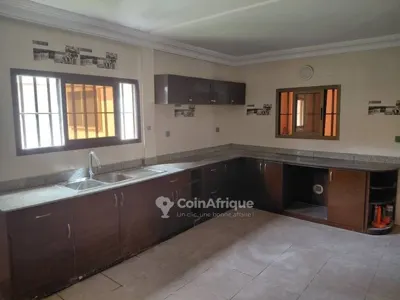 Villa duplex 5 pièces avec jardin — Riviera 4, Synakassi 2