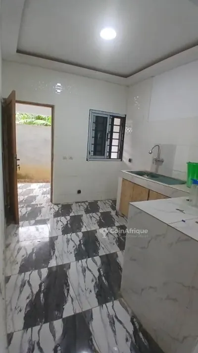 Villa duplex 5 pièces — Bingerville Ferkessé